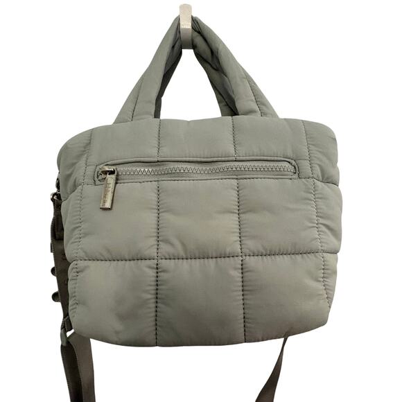 Lululemon 7x2 Gray Bag. Super condition. - Picture 2 of 12